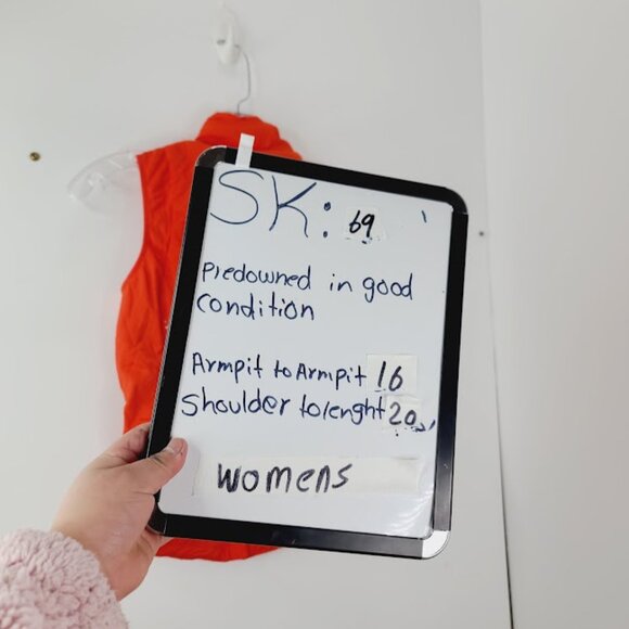 Lululemon Women's Red Down For It Sleeveless Filled Puffer Vest Size 4 - Picture 6 of 6